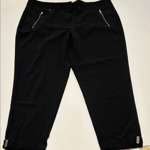 Chic Black Pants with Zipper Accents